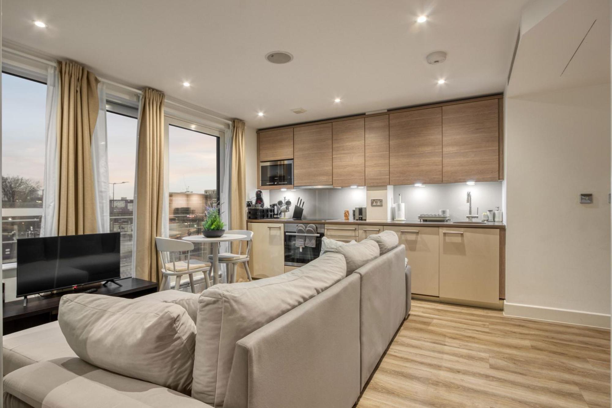 Stunning 1 Bed With Ac Next To Vauxhall Station Appartamento Londra