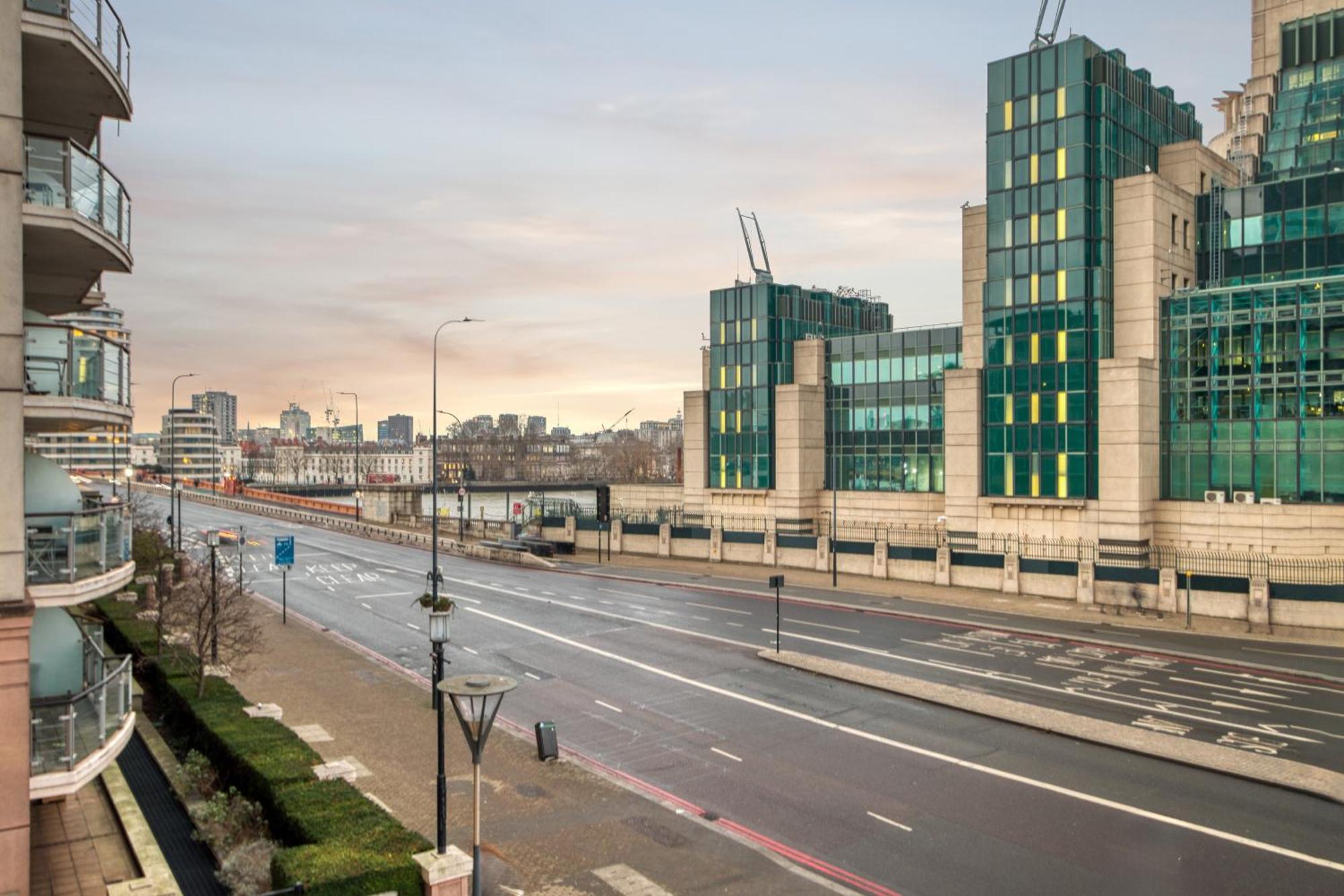 Stunning 1 Bed With Ac Next To Vauxhall Station Londra
